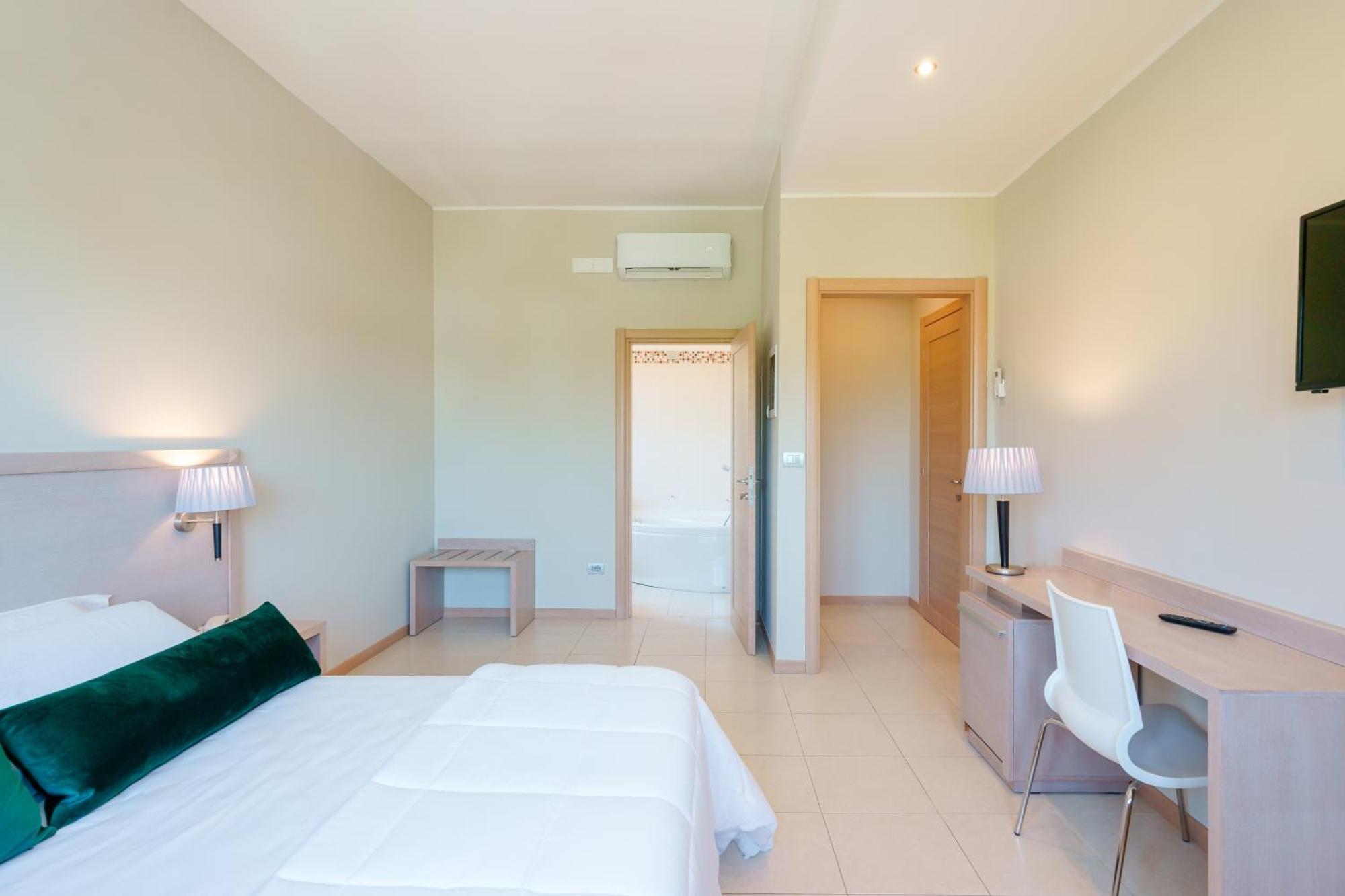 Dimora Lucia Hotel Martina Franca Buitenkant foto